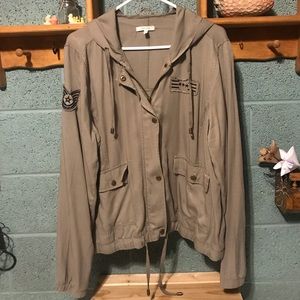 Army green light weight jacket